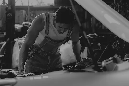 Senter Jarak Jauh Industrial Sunrei